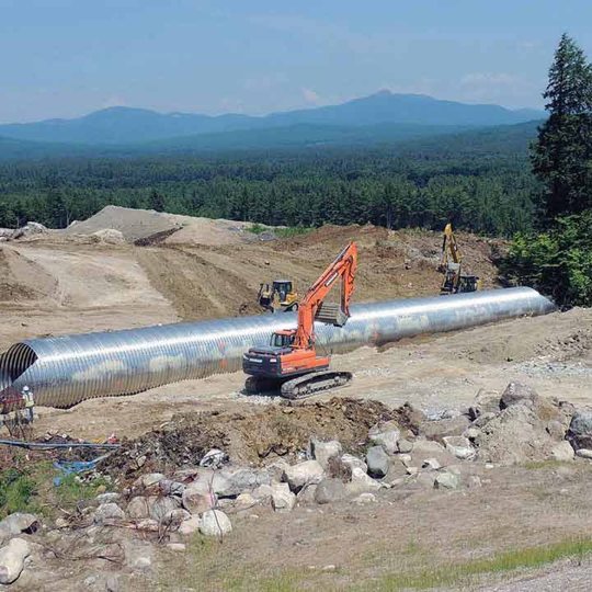Installation of a Contech MULI-PLATE structure. 